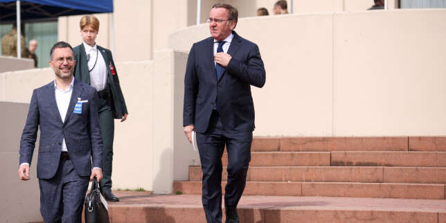 Guerre en Ukraine : les Européens tentent de rassurer l’Ukraine avec une nouvelle aide militaire