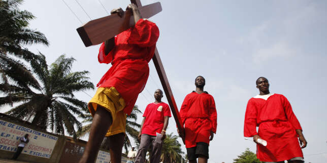 En Côte d’Ivoire, la réintégration d’un prêcheur catholique accusé d’abus sexuels fait polémique