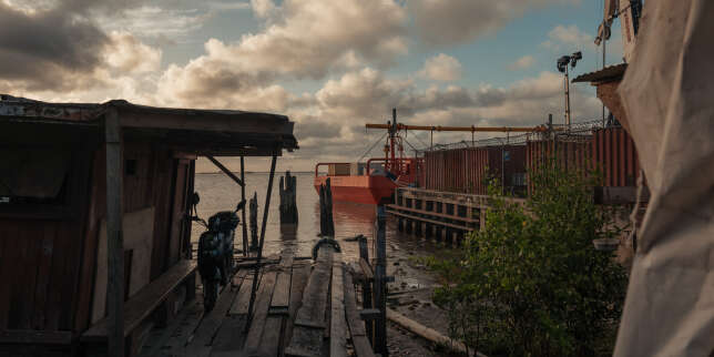 Le Guyana, jeune démocratie fragilisée par ses immenses réserves pétrolières