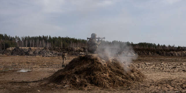 Guerre en Ukraine : des policiers en première ligne prêtent main-forte à l’armée