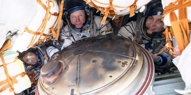 Trois astronautes ont atterri sans encombre au Kazakhstan, de retour de la Station spatiale internationale
