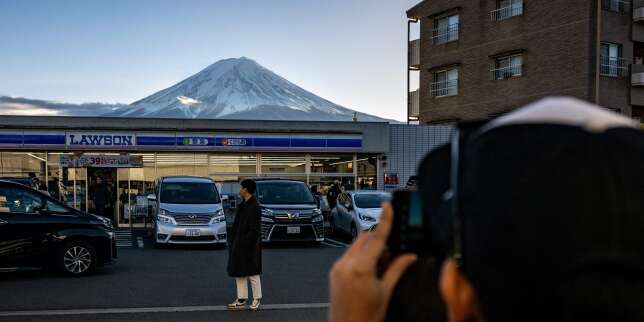 Au Japon, une ville va masquer une vue sur le mont Fuji pour éviter le surtourisme