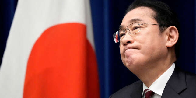 Au Japon, la pression s’accentue sur le premier ministre, Fumio Kishida, après scandale financier au sein de son parti