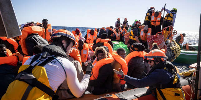 Les traversées de migrants reprennent en Méditerranée, mais les arrivées en Italie diminuent