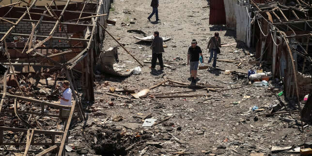 En direct, guerre en Ukraine : près de « 20 000 soldats russes » sont postés au nord de Kharkiv, selon le gouverneur régional