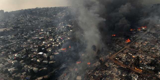 Au Chili, arrestation d’un pompier soupçonné d’être l’auteur de l’incendie qui a fait 137 morts en février
