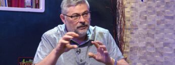 [ID: KM0r-p14F4s] Youtube Automatic