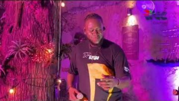 Privé : [ID: 8Qg8QGoS6oA] Youtube Automatic